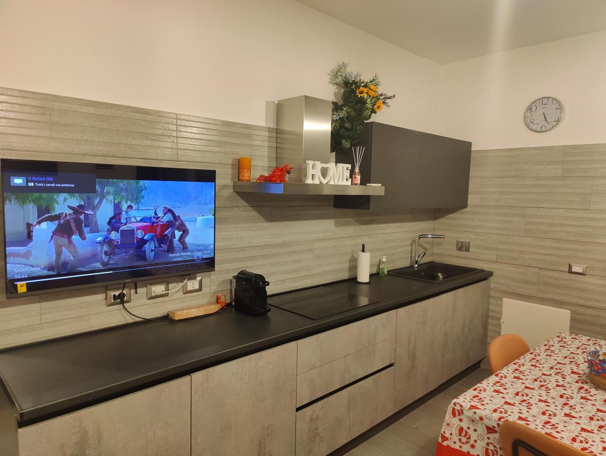 Sunset Beach Фьюмичино Экстерьер фото